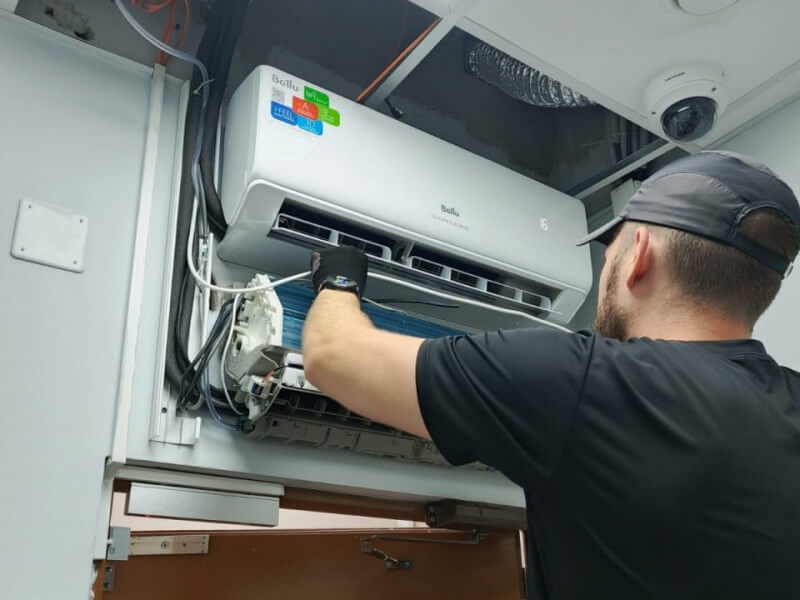 Установка кондиционера в Одессе